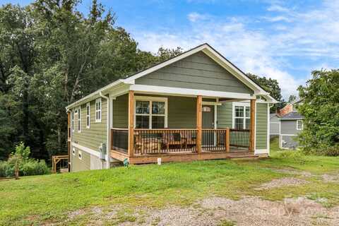 868 Sand Hill Road, Asheville, NC 28806