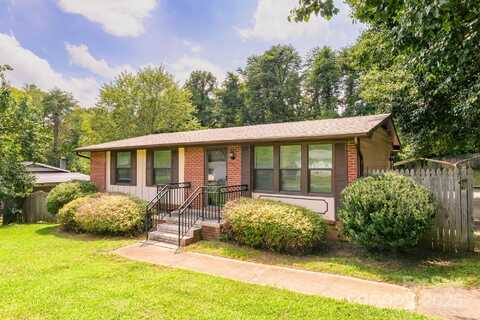 9012 McMillian Drive, Harrisburg, NC 28075