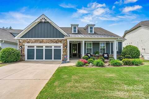 7549 Short Putt Court, Charlotte, NC 28215
