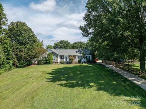 1414 Startown Road, Lincolnton, NC 28092