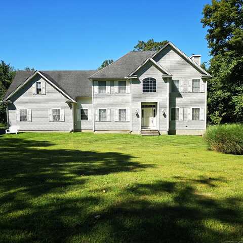 6 Wisteria Lane, Oxford, CT 06478