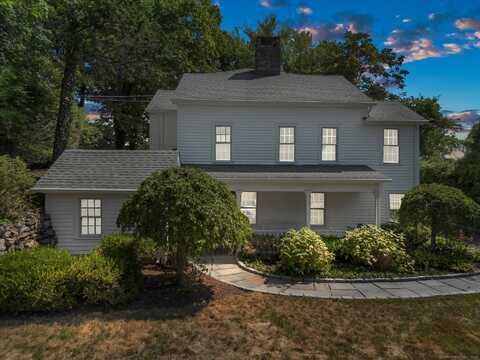 216 White Oak Shade Road, New Canaan, CT 06840