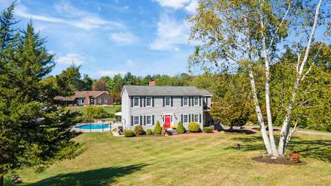 18 Carriage Drive, Burlington, CT 06013