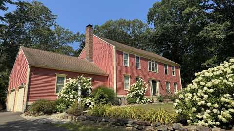 1498 Little Meadow Road, Guilford, CT 06437