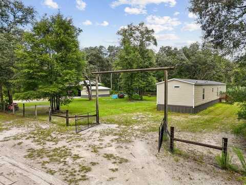 8751 128th Ln, Chiefland, FL 32626