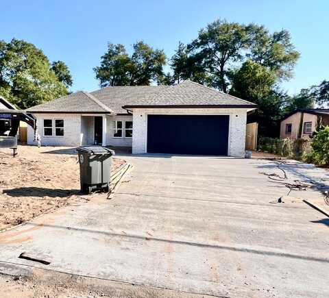 353 Chicago Avenue, Valparaiso, FL 32580