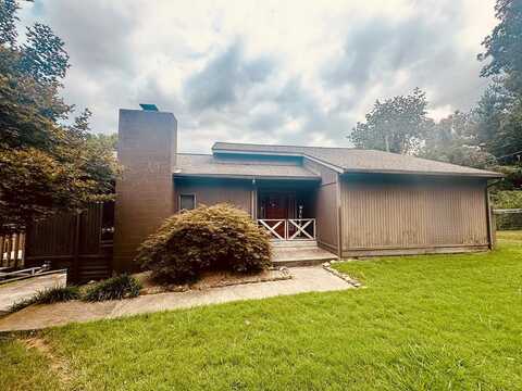 146 Hale Road, Harold, KY 41635