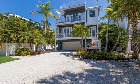 4105 4TH AVENUE, HOLMES BEACH, FL 34217