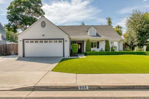 948 Adler N, Fresno, CA 93611