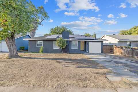 3803 Clinton Avenue E, Fresno, CA 93703
