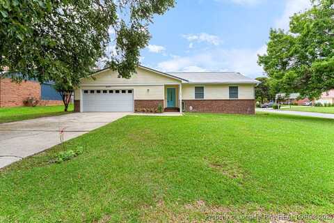 6890 Brasswood Drive, Fayetteville, NC 28314