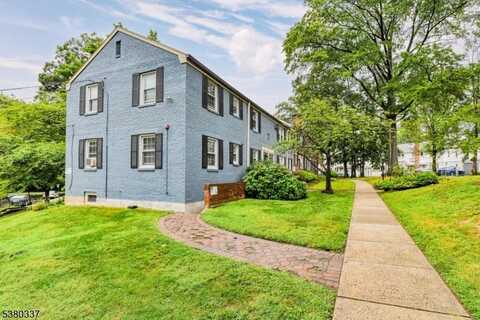 209 Lincoln Park East, Cranford, NJ 07016