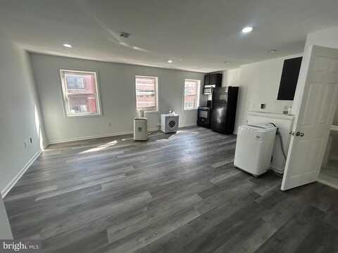 717 SANSOM STREET, PHILADELPHIA, PA 19106