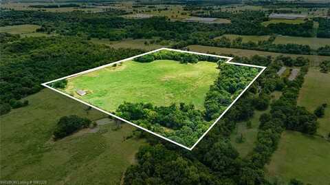 19800 Dawn Hill East RD, Gentry, AR 72734