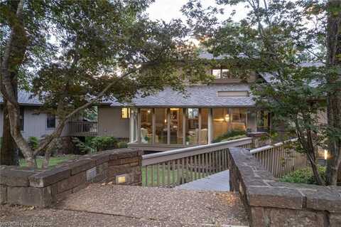 10301 Stoneleige ST, Fort Smith, AR 72908