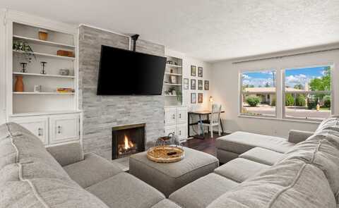 7812 PALO DURO Avenue NE, Albuquerque, NM 87110