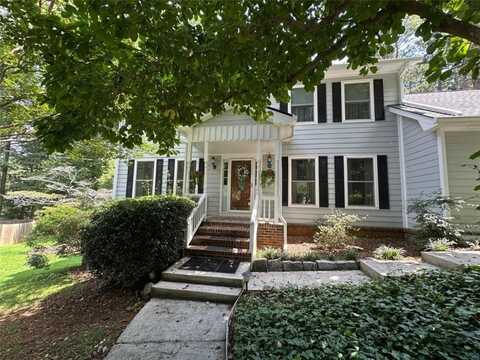5104 Onawa Court, Lilburn, GA 30047