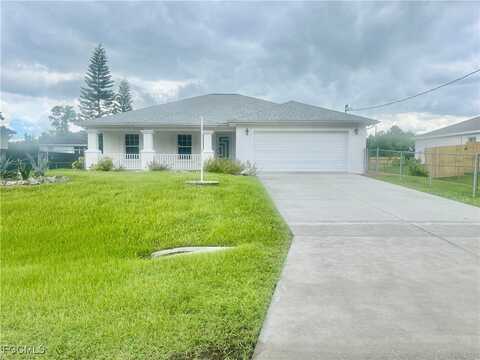 2805 34th Street W, Lehigh Acres, FL 33971