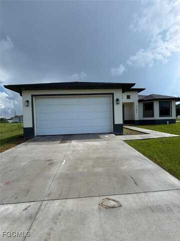 727 ALETHA AVE S, Lehigh Acres, FL 33974