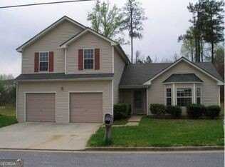 5481 Wellborn Creek, Lithonia, GA 30058