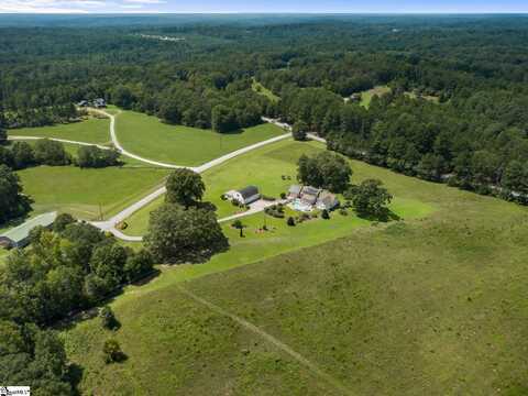 1772 Mahaffey Road, Gray Court, SC 29645