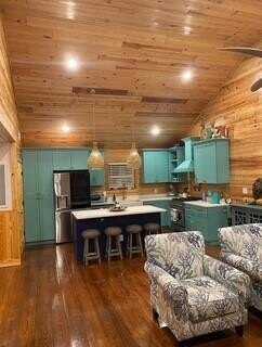 1871 E Perimeter Road SE, Sapelo Island, GA 31327