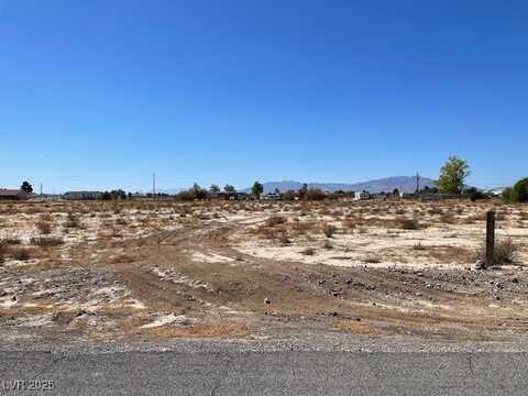 2871 W Silver Sage Drive, Pahrump, NV 89060