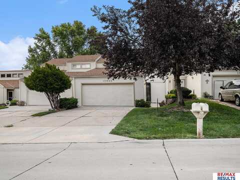 13944 Meadow Ridge Road, Omaha, NE 68138