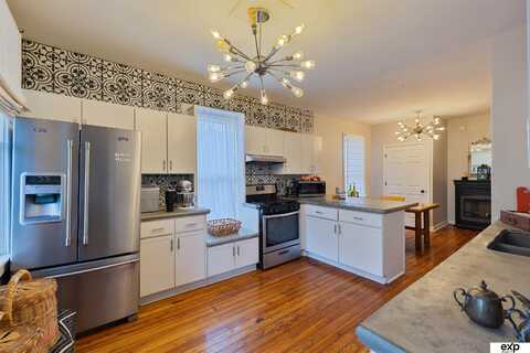 2939 Martha Street, Omaha, NE 68105