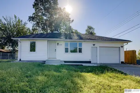 2330 N Main Street, Lincoln, NE 68521