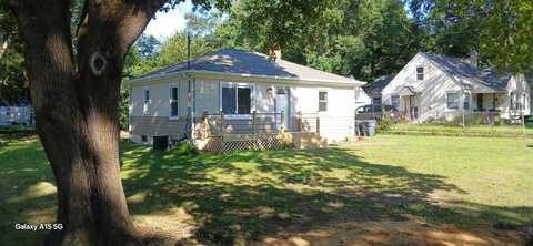 5273 Wayne Avenue, Kalamazoo, MI 49004
