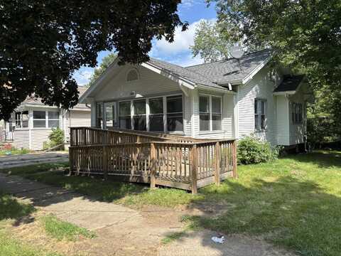1309 Woodbridge Street, Jackson, MI 49203