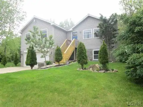 10281 Greenlawn Drive, Jerome, MI 49249
