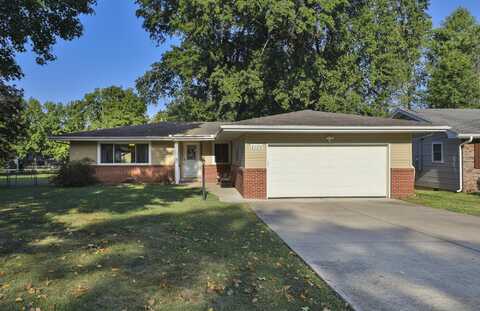 2109 S Kimbrough Avenue, Springfield, MO 65807