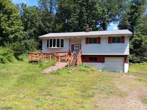 2 Venice Ln, Jefferson Twp., NJ 07849