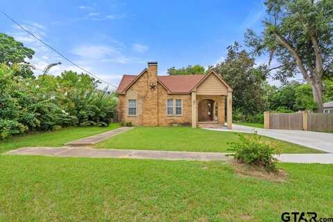 1704 E Houston St, Tyler, TX 75702