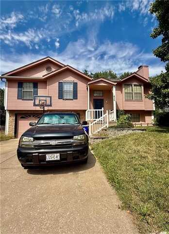 436 SE Ashton Drive, Lees Summit, MO 64063