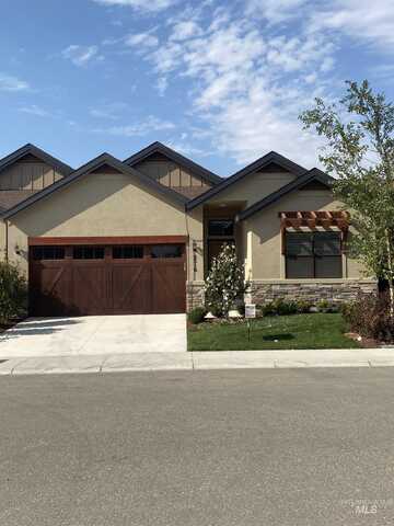 2516 E Hidden Creek Street, Nampa, ID 83687