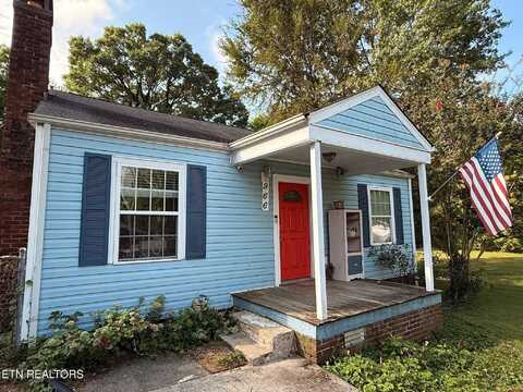 966 Poplar St, Alcoa, TN 37701