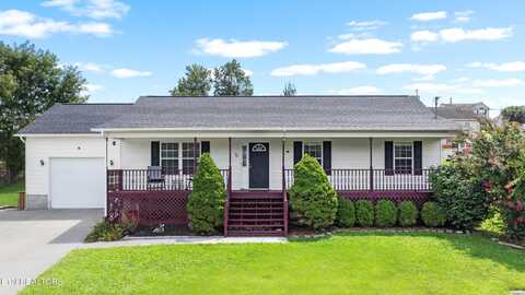 230 Clover Circle, Jacksboro, TN 37757