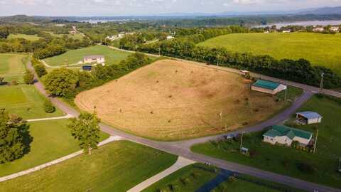 1835 Hammer Road, Dandridge, TN 37725