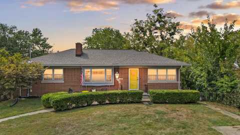 206 Longview Drive, Richmond, KY 40475