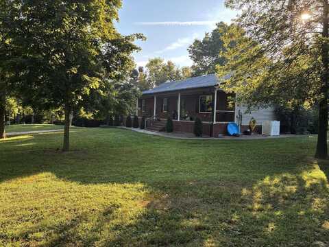 1754 Clifton Road, Lawrenceburg, KY 40342