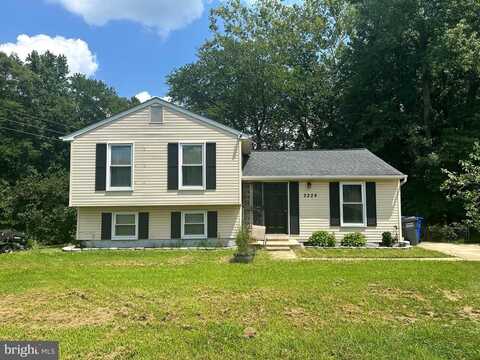 2224 BRIDLE PATH DR, WALDORF, MD 20601