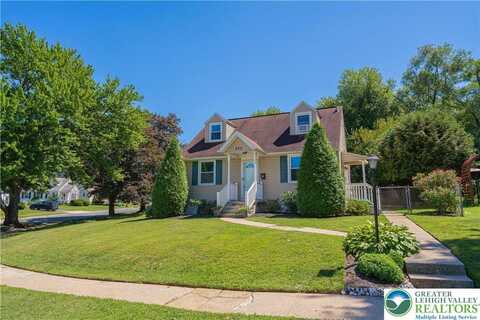 302 College Drive, Allentown, PA 18104