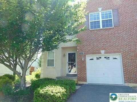 6850 Hunt Drive, Macungie Boro, PA 18062