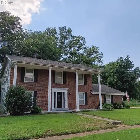 39 White Plains Drive, Chesterfield, MO undefined
