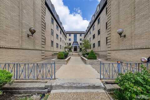 4355 Maryland Avenue, Saint Louis, MO 63108