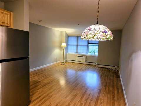 486 Nashua Street, Milford, NH 03055
