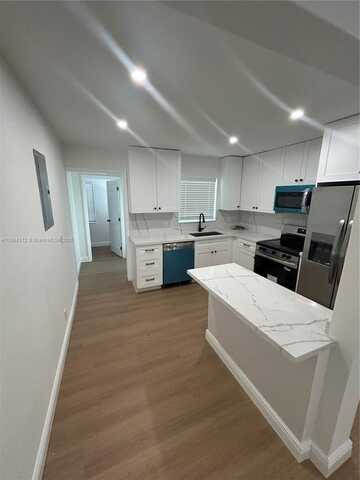 undefined, Fort Lauderdale, FL 33312